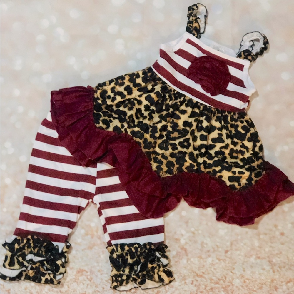 Girls cheetah print in burgundy striped Outfit.